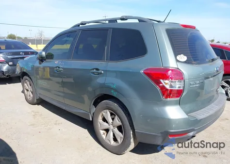2014 Subaru Forester 2.5I Premium z USA, uszkodzony, nr VIN JF2SJAEC0EH543518